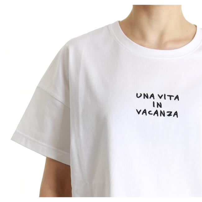 T-SHIRT UNA VITA IN VACANZA SUPERCULTURE - Mad Fashion | img vers.650x/